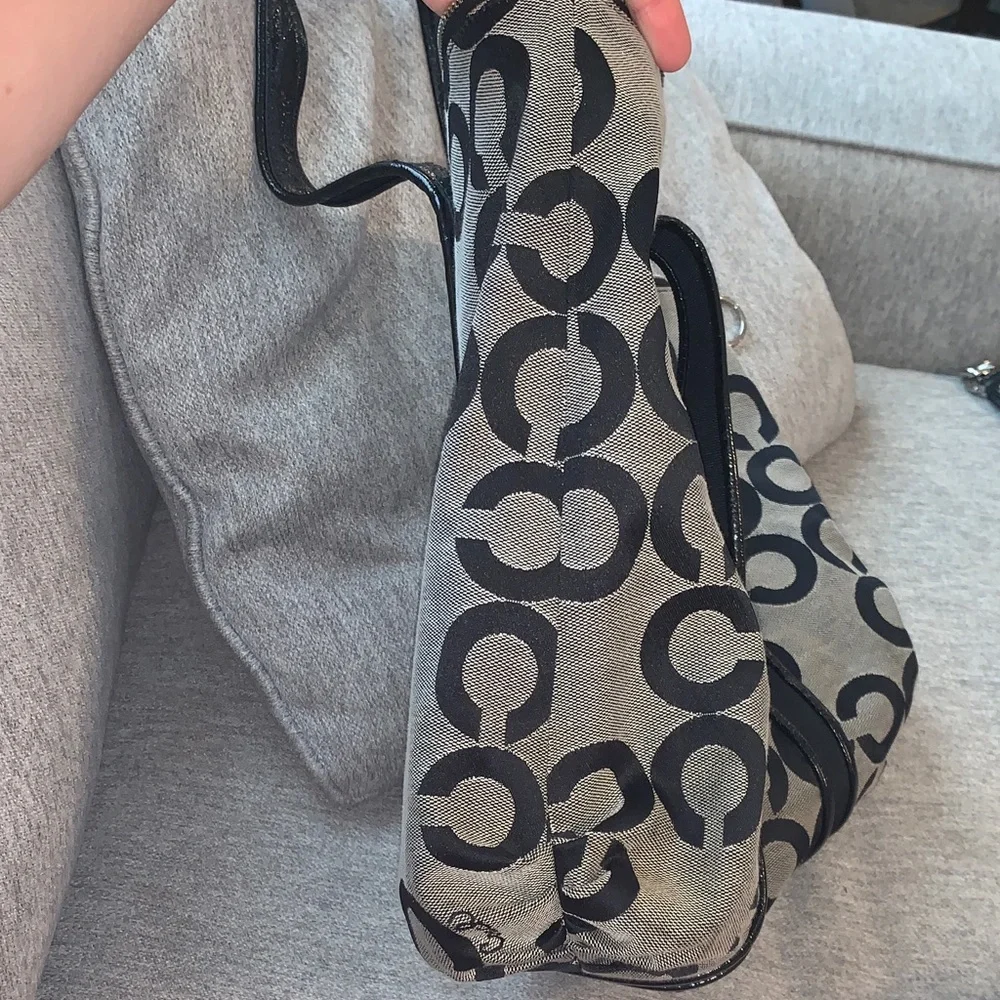 Coach Poppy Signature grey and black Jacquard Tote Bag purse & extra strap - Picture 13 of 17